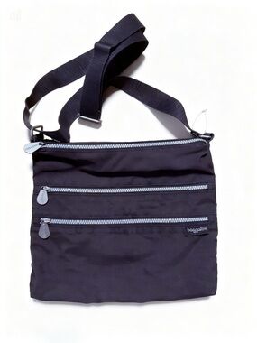 Baggeallini Crossbody Bag Travel Purse in Brown
